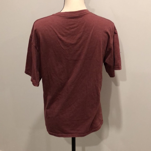 Yukon Built burgundy t-shirt land of the midnight fun SZ L/XL EUC - Picture 4 of 5